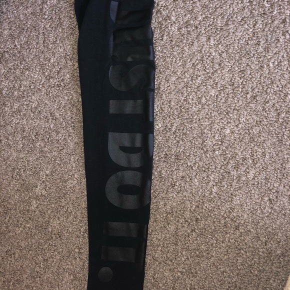 NIKE Leggings - Picture 2 of 2